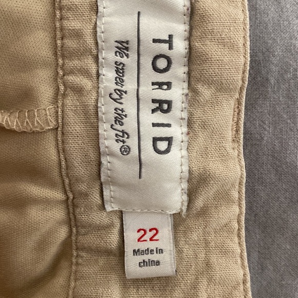 Tan Paper-bag Tie Torrid Shorts - Picture 3 of 4